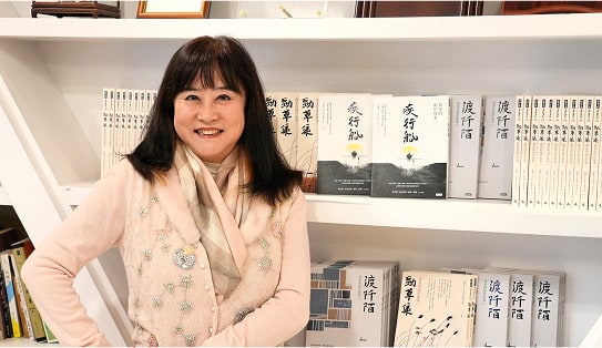 秘書長-石靜文