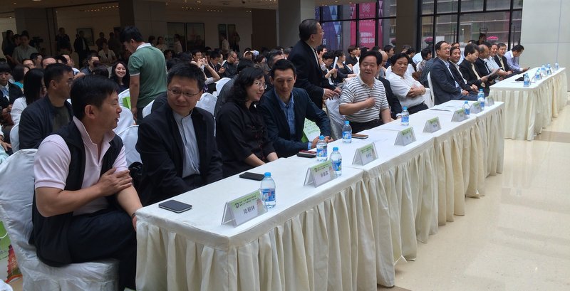 tw_event_date_caty01402287903_storydpid_35_album_2